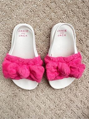 New Janie and Jack Hot Pink Bow Slide Sandals 8